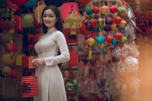 Holiday Shopping Without Breaking the Bank